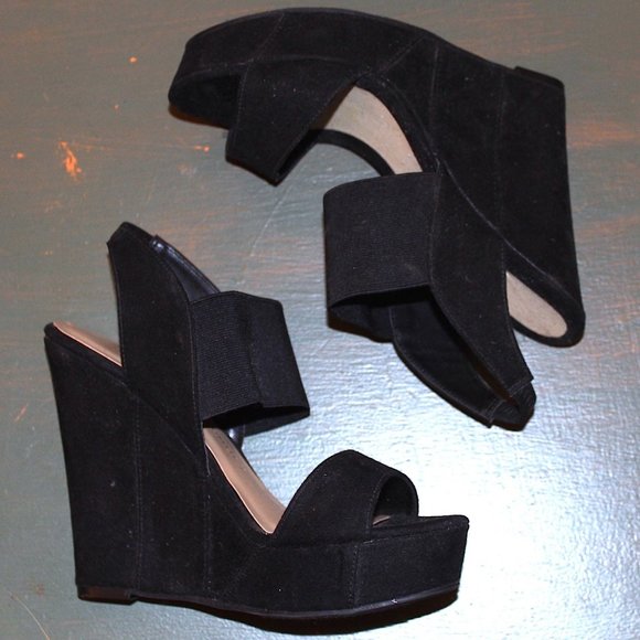 CHINESE LAUNDRY Black Suede Wedges NWOT - Picture 1 of 6